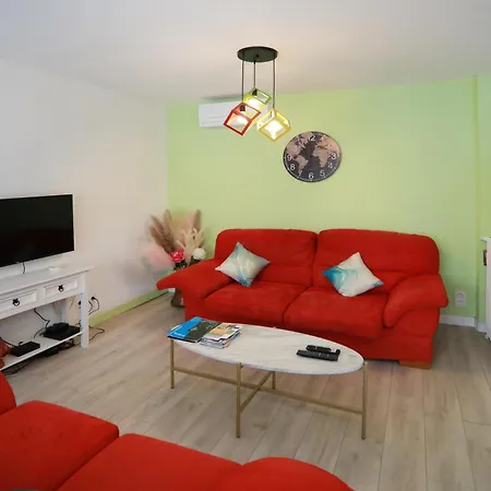Hébergement de vacances Ma Maison Au Bord De L'eau *
