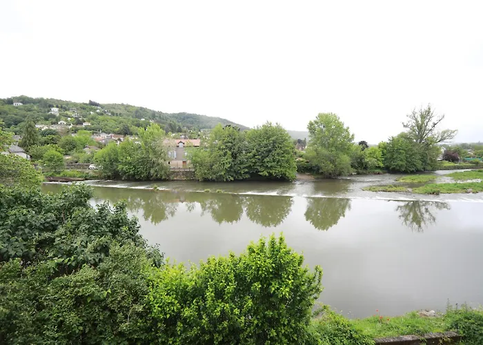 Ma Maison Au Bord De L'eau * ヴィルフランシュ・ド・ルエルグ